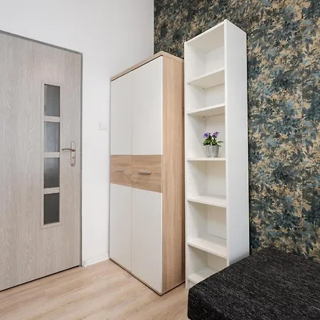 Hostel Poznest Wilda - Self Check-in - Samodzielne Zameldowanie