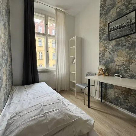 Hostel Poznest Wilda - Self Check-in - Samodzielne Zameldowanie *