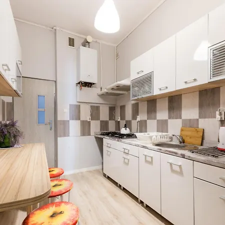Hostel Poznest Wilda - Self Check-in - Samodzielne Zameldowanie *