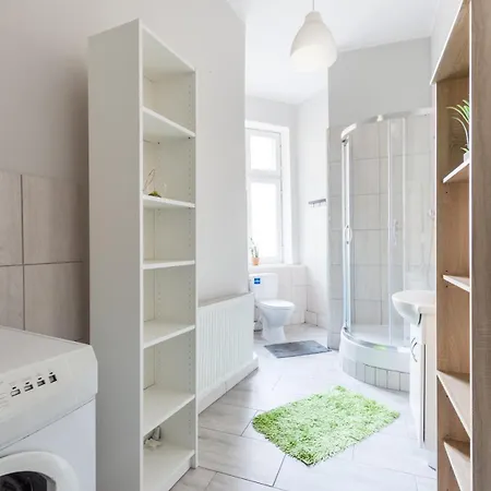 Hostel Poznest Wilda - Self Check-in - Samodzielne Zameldowanie *