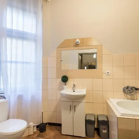 Hostel Poznest Wilda - Self Check-in - Samodzielne Zameldowanie *