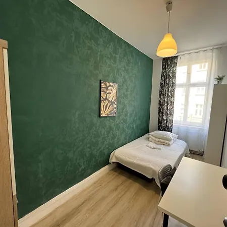 Hostel Poznest Wilda - Self Check-in - Samodzielne Zameldowanie *